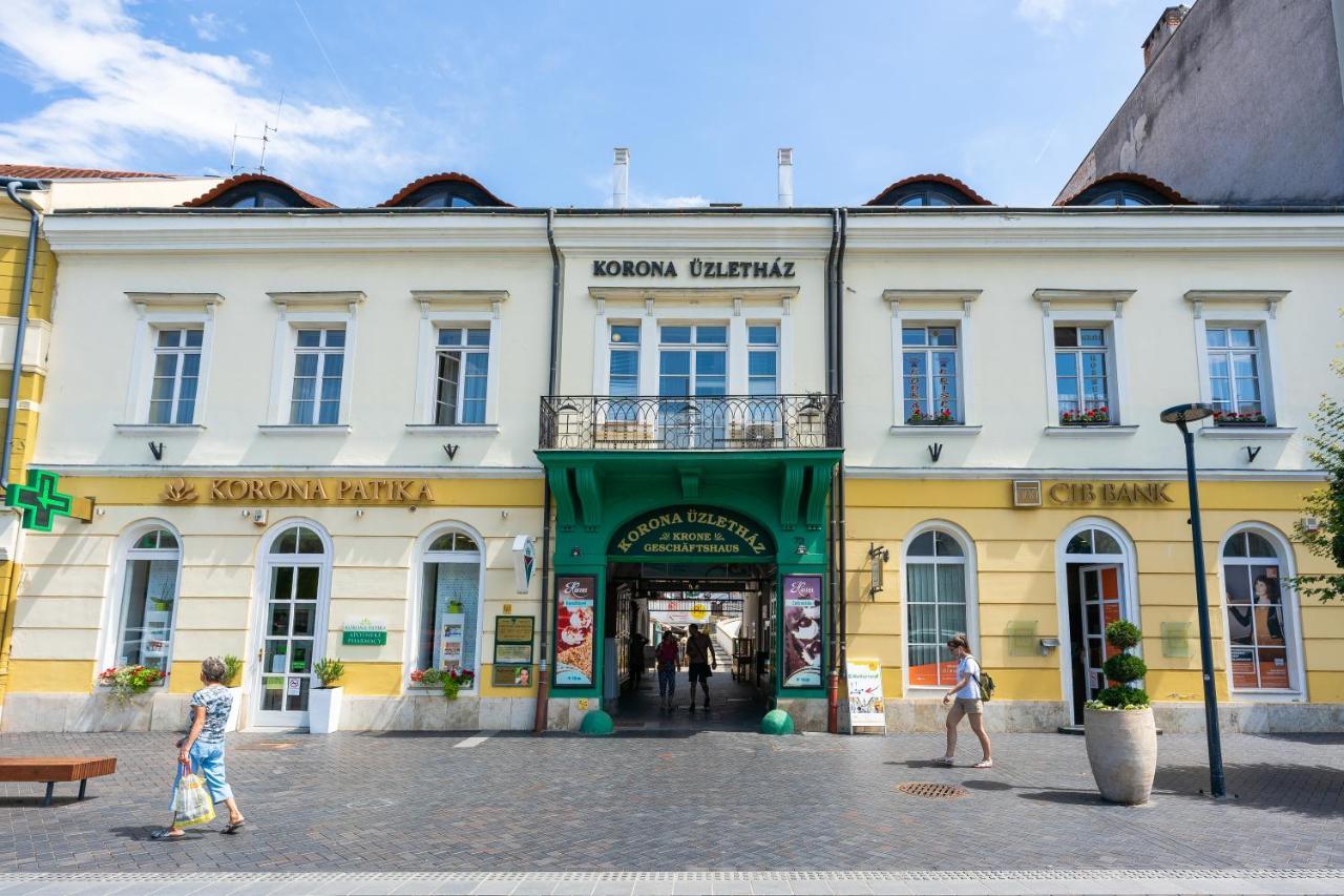 Weissmann Residence Шопрон Екстериор снимка